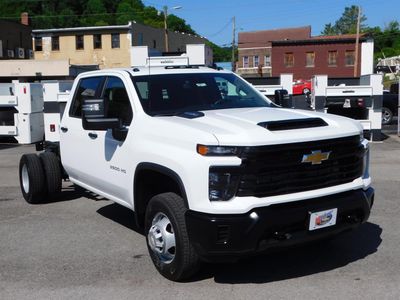 2026 Chevrolet Silverado 3500 HD Chassis Cab — side profile view