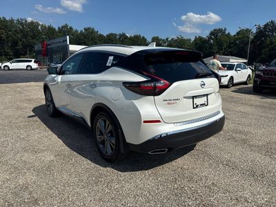 2022 Nissan Murano — detail view
