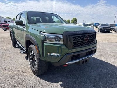 2023 Nissan Frontier — detail view