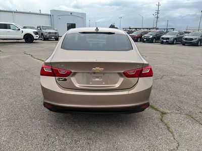 2018 Chevrolet Malibu — detail view