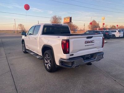 2023 GMC Sierra 1500 — interior view