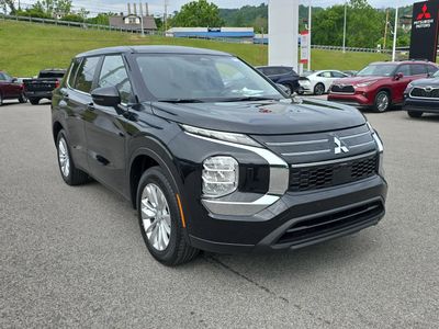 2026 Mitsubishi Outlander — side profile view