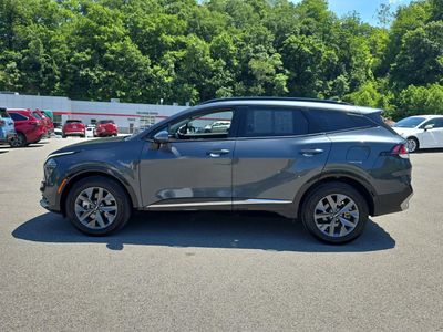 2025 Kia Sportage Hybrid — detail view