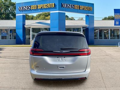 2024 Chrysler Pacifica — detail view