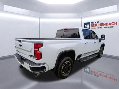 2026 Chevrolet Silverado 2500 HD — detail view