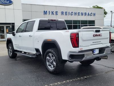 2025 GMC Sierra 2500HD — detail view
