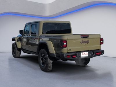 2026 Jeep Gladiator — detail view