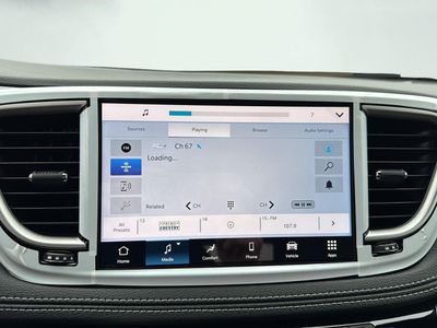 2026 Chrysler Pacifica — detail view