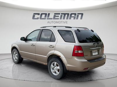 2008 Kia Sorento — rear three-quarter view