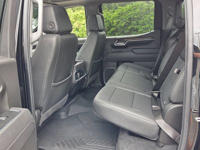 2025 GMC Sierra 1500 — interior view