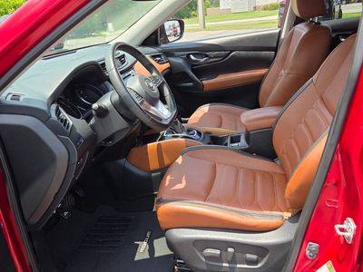 2017 Nissan Rogue — rear three-quarter view
