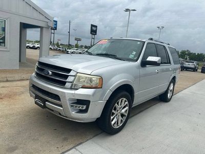 2015 Ford Expedition — rear three-quarter view