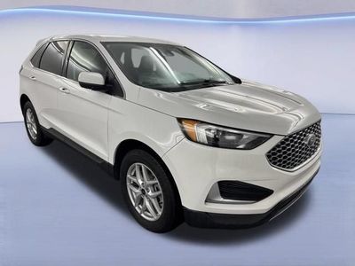 2024 Ford Edge SEL in Oxford White — front three-quarter view