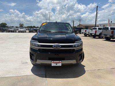 2023 Ford Expedition — side profile view