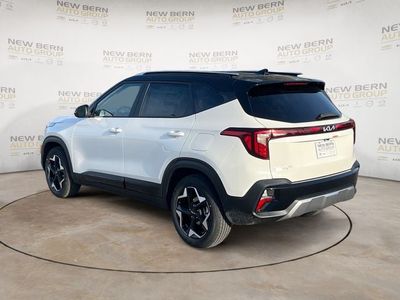 2026 Kia Seltos — rear three-quarter view