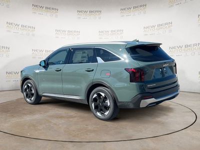 2026 Kia Sorento Hybrid — rear three-quarter view