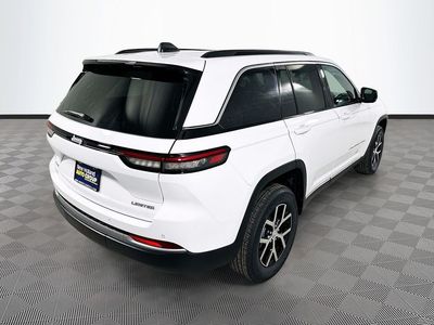 2026 Jeep Grand Cherokee — detail view