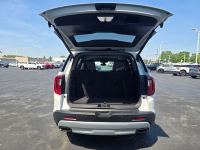 2023 GMC Acadia — detail view