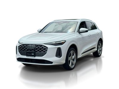 2025 Audi Q5 — side profile view