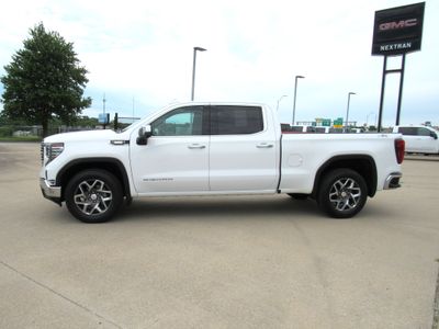 2024 GMC Sierra 1500 — side profile view