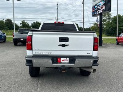 2016 Chevrolet Silverado 2500 HD — detail view