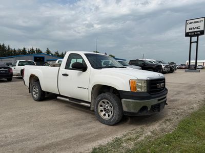 2008 GMC Sierra 1500 — rear three-quarter view