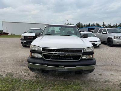 2006 Chevrolet Silverado 1500 — rear three-quarter view