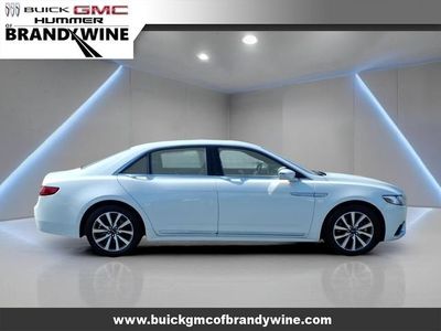 2020 Lincoln Continental — side profile view