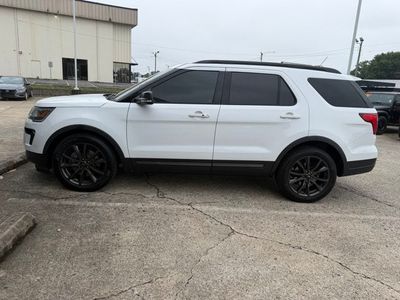 2018 Ford Explorer — detail view