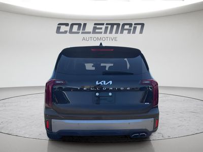 2025 Kia Telluride — interior view