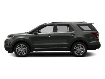 2016 Ford Explorer — rear three-quarter view