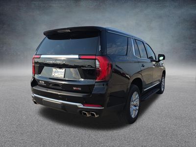 2025 GMC Yukon — detail view