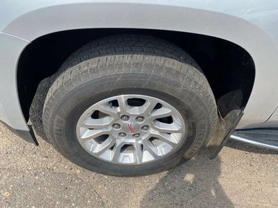 2020 GMC Yukon — side profile view
