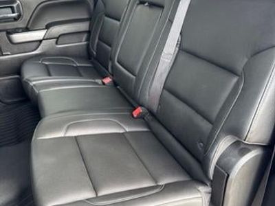 2018 Chevrolet Silverado 1500 — detail view