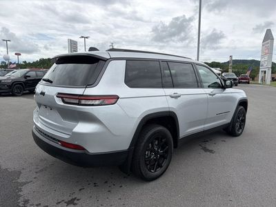 2026 Jeep Grand Cherokee L — detail view