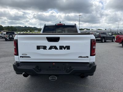 2025 RAM 1500 — detail view