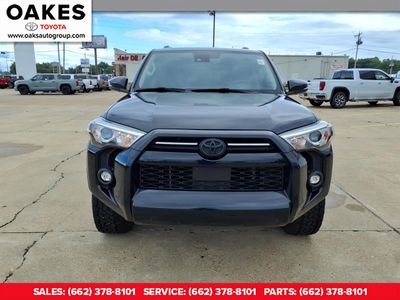 2022 Toyota 4Runner — interior view
