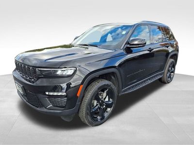 2025 Jeep Grand Cherokee — rear three-quarter view