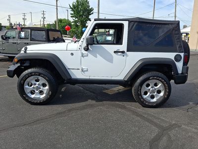 2016 Jeep Wrangler — side profile view