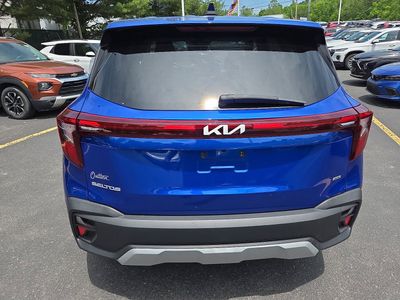 2024 Kia Seltos — interior view