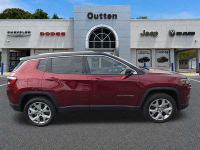 2022 Jeep Compass — side profile view