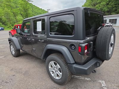 2022 Jeep Wrangler — detail view