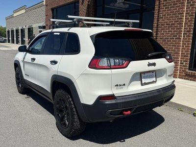 2019 Jeep Cherokee — detail view
