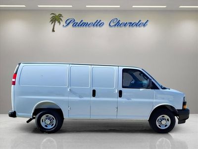 2025 Chevrolet Express Cargo — side profile view