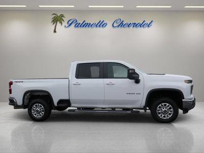 2025 Chevrolet Silverado 2500 HD — side profile view