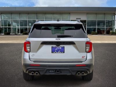 2021 Ford Explorer — detail view