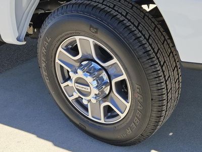 2026 Ford F-350SD — detail view