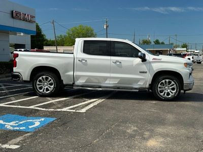 2024 Chevrolet Silverado 1500 — interior view
