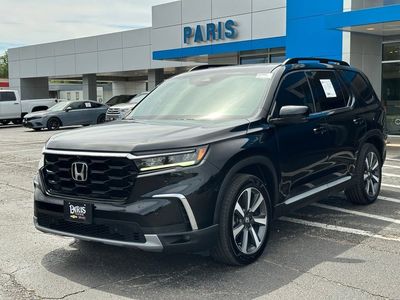 2023 Honda Pilot — rear three-quarter view