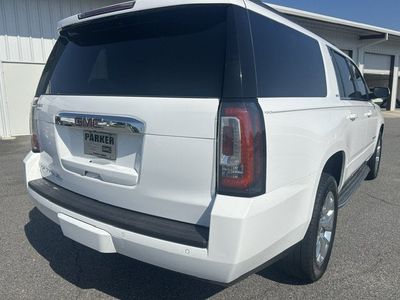 2016 GMC Yukon XL — interior view